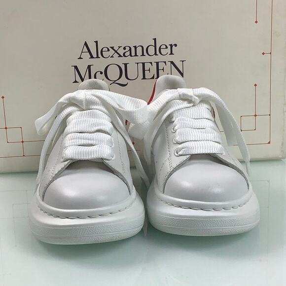 Alexander McQueen Molly Kids White Luster Red leather sneakers SZ 26 or 9.5 EUC - Picture 15 of 16